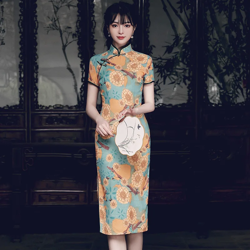 

Женское платье с цветочным принтом, винтажное праздничное платье-Ципао средней длины с воротником-стойкой, одежда для нового года, весна 2021