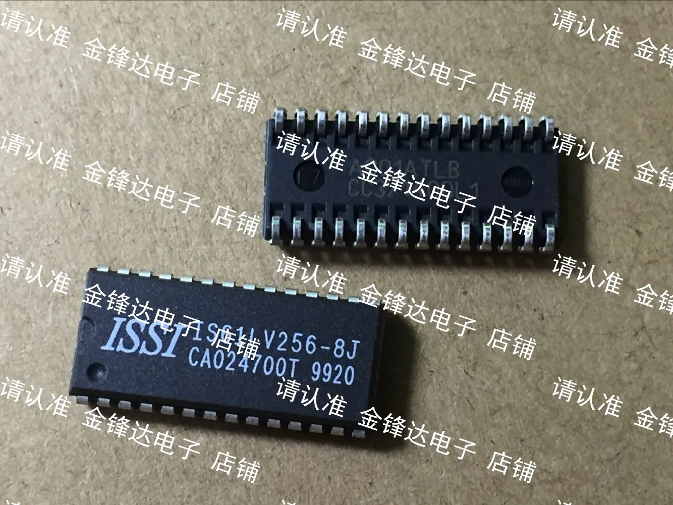 

IS61LV256AL-10JLI / 256-8J / 256-12J / 256-15J