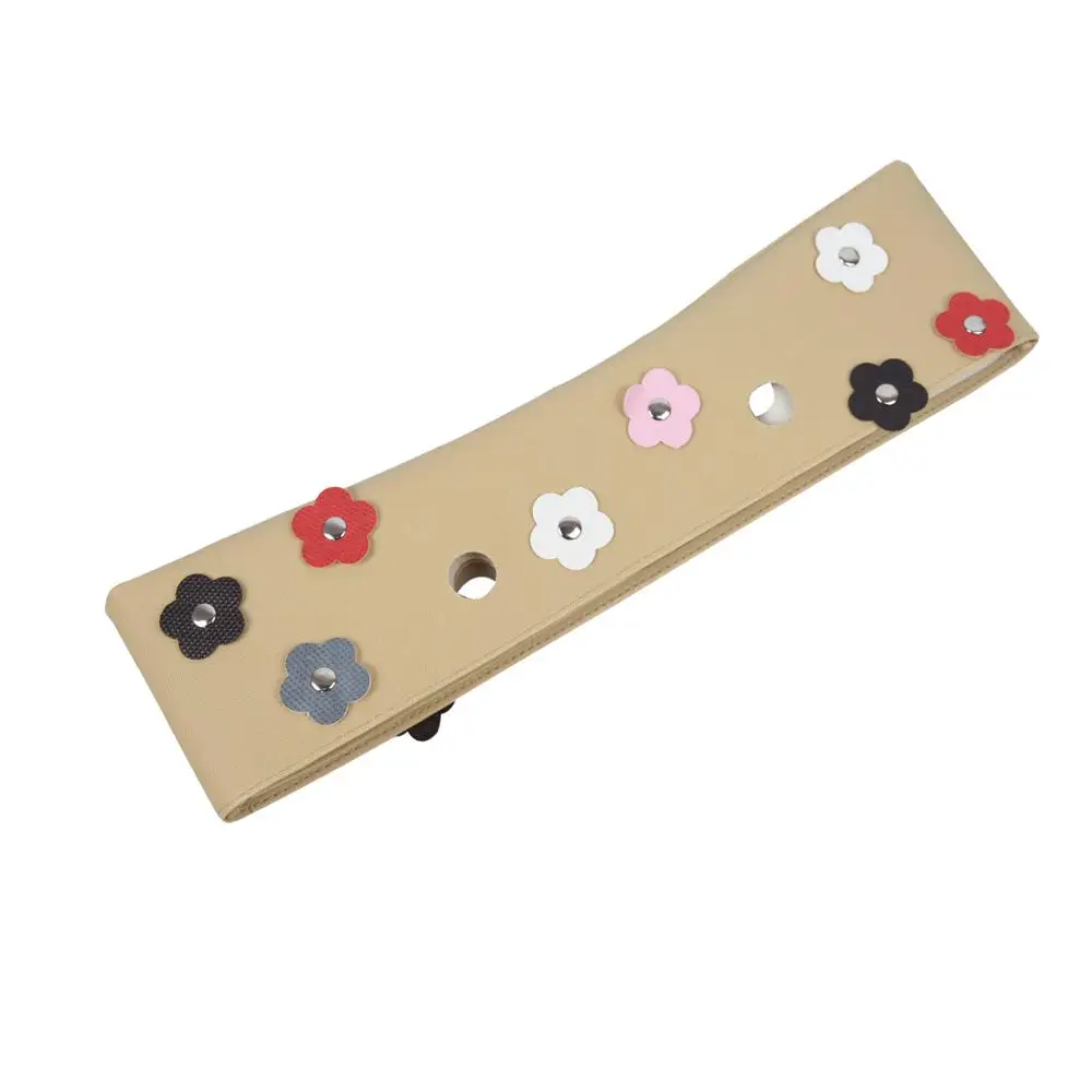 Женская сумка с заклепками и цветочным принтом Tanqu черная классическая