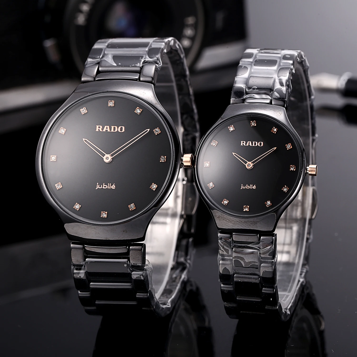 

Quick Sell Foreign Trade Net ceramic quartz lovers men and women Quartz Movement Watch