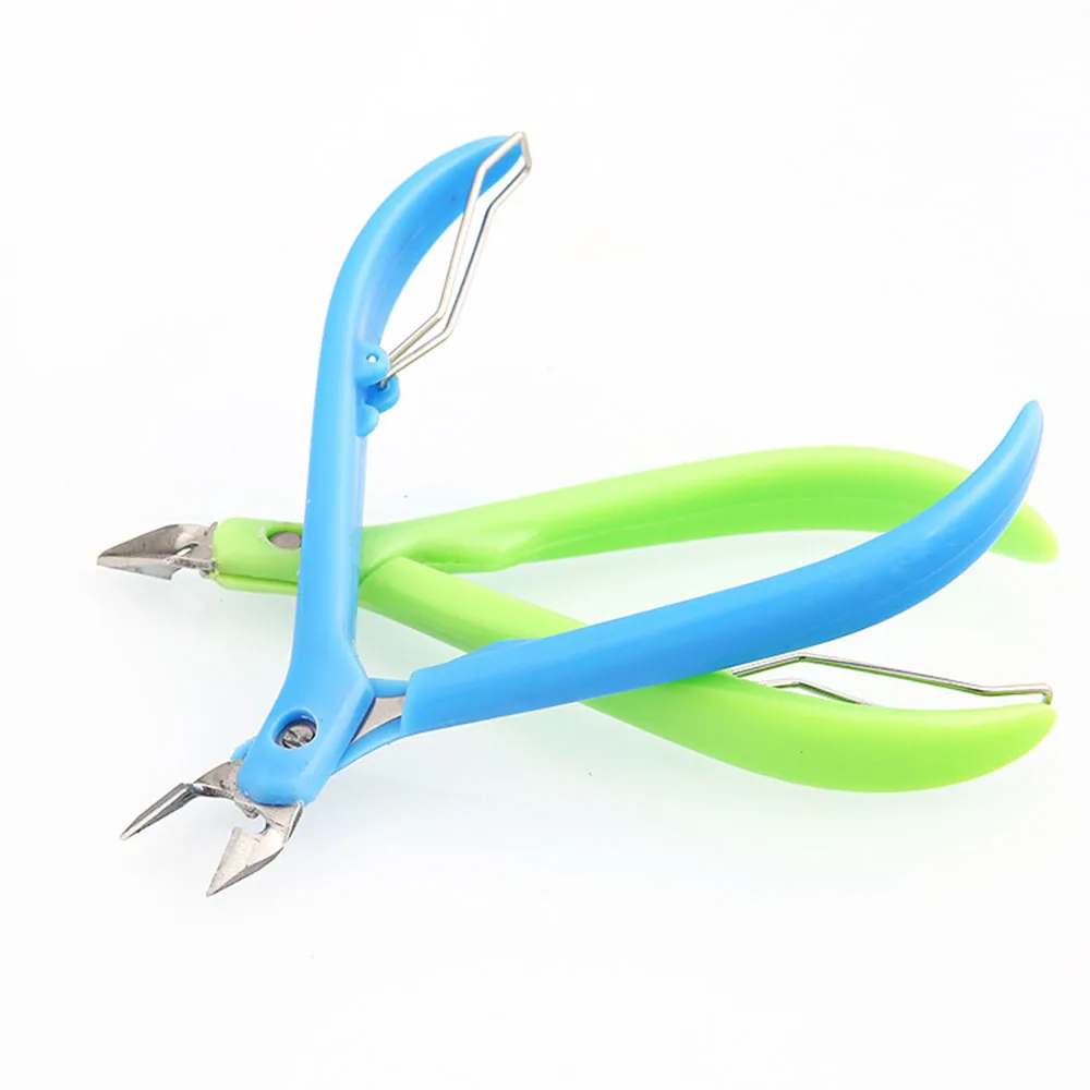 

Fashion Nail Cuticle Nipper Toenail Clipper Scissor Dead Skin Remover Manicure Nail Art Tool Random Color
