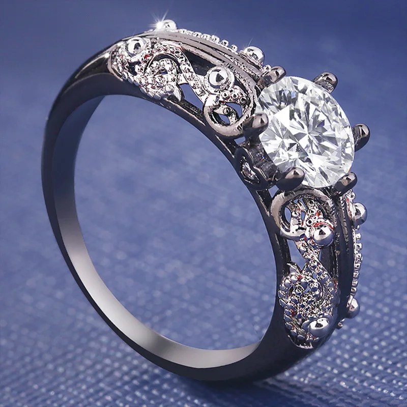 Женское кольцо в европейском и американском стиле черное с инкрустированным