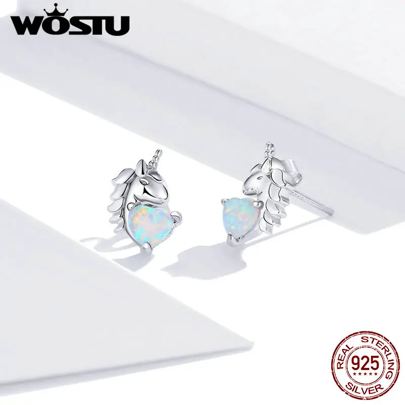Серьги-гвоздики Wostu юникорна из серебра 925 пробы с блестящим белым опалом в форме сердца для женщин (модель FIE896).