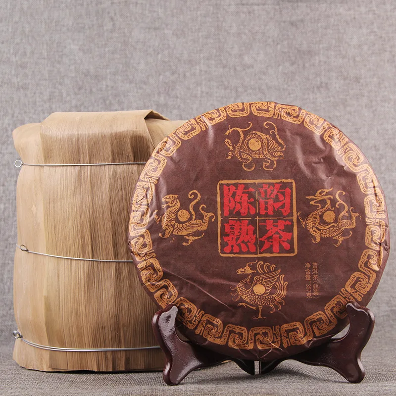 

China Yunnan Menghai Chenyun Ripe Tea Puer Tea Ripe Tea Specialty 7 cakes whole bamboo shoot shell Green Food for Health Care