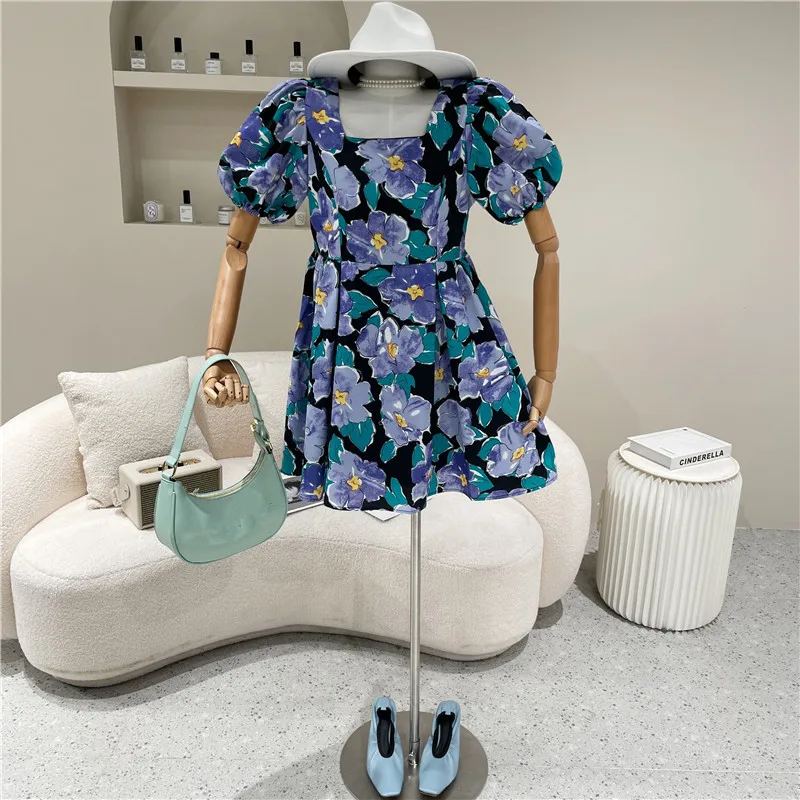 

Women's Spring Summer 2021 Fashion Niche Design Square Neck Pressed Pleat High Waist Bubble Sleeve Floral Dress