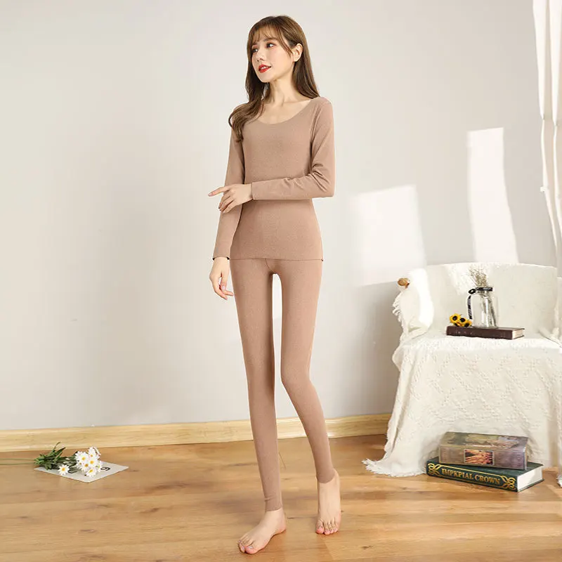 

plus velvet seamless bottoming in autumn and winter, wearing autumn clothes and long pants suits in tight and thin sections.