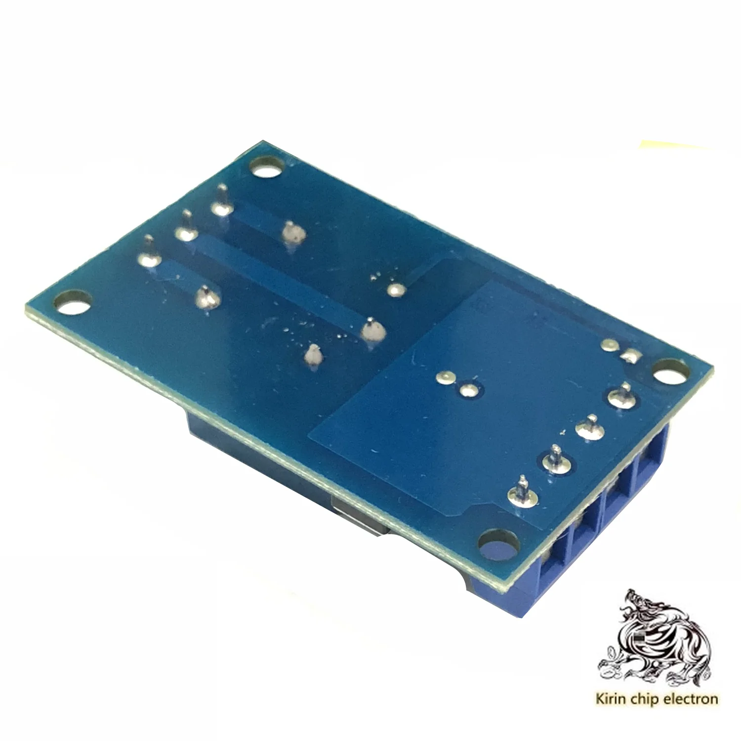 

2PCS/LOT 12V Single Button Bistable Relay Module Auto Retrofit Switch One Button Start-Stop Self-Locking