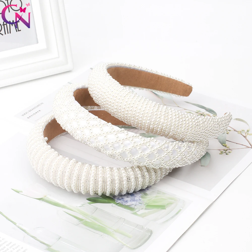 

Luxury White Pearl Headband For Women Girls Wide Simulation Pearls Headwear Padded Sponge Hairbands Female Headwrap Headwear