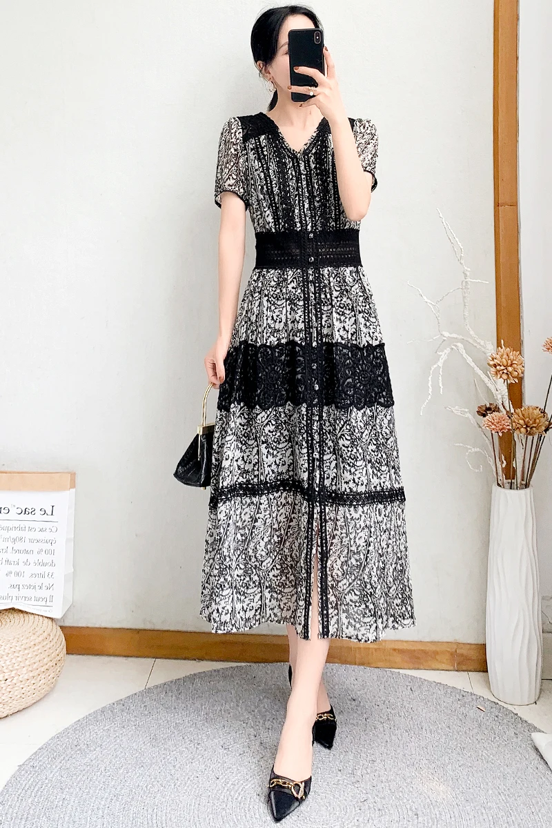 

2021 Women's Summer Retro Lace Stitching Printing Dress Waist Slimming A Line Black Midi Dress Female Short Sleeve Long Dress