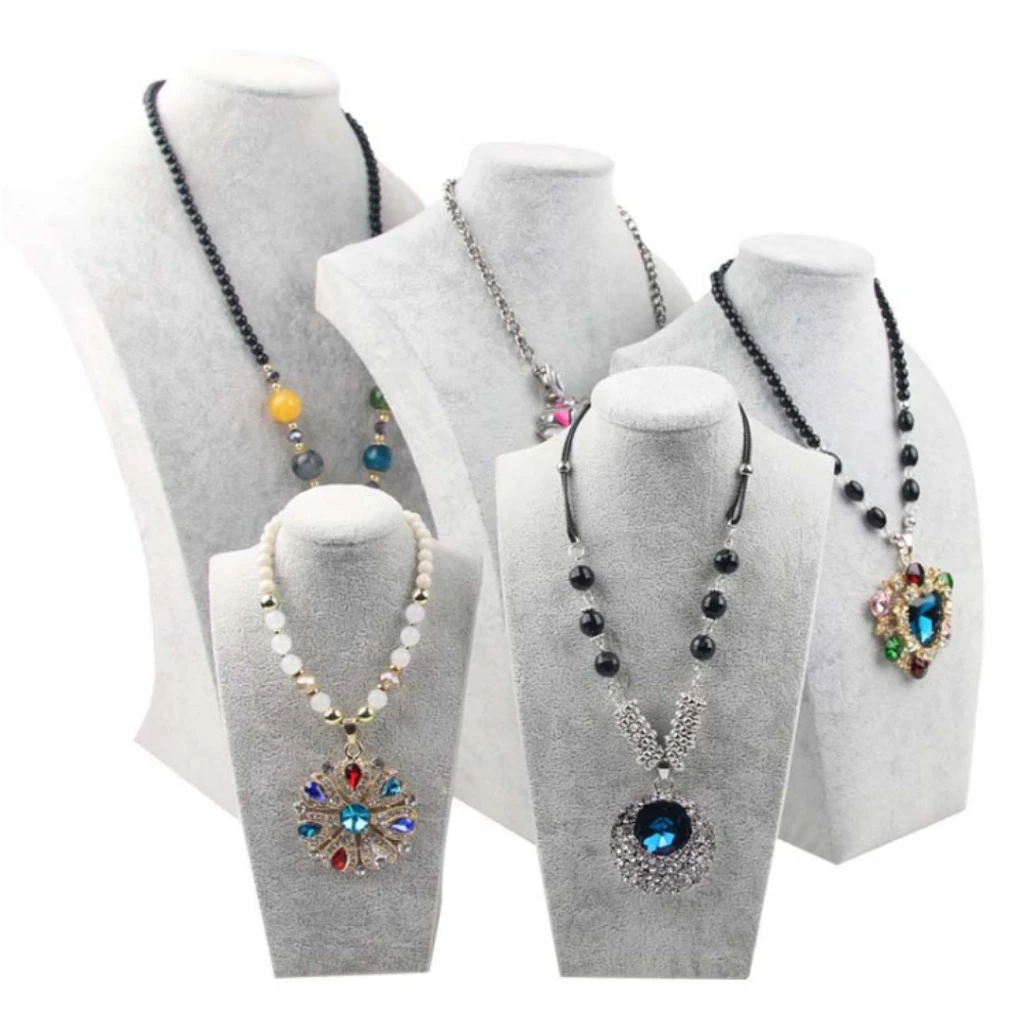 

Elegant Velvet Necklace Display Mannequin Necklaces Display Bust Stand Rack