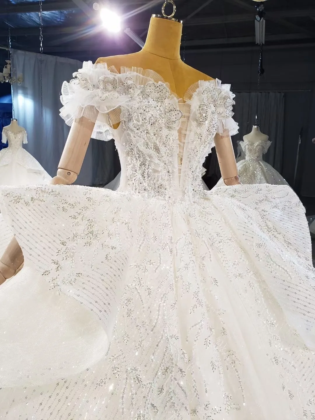 

New Elegant Glitter Wedding Dresses 2021 Off The Shoulder Bridal Gowns Princess Vestido De Noiva High Quality Robe De Mariee