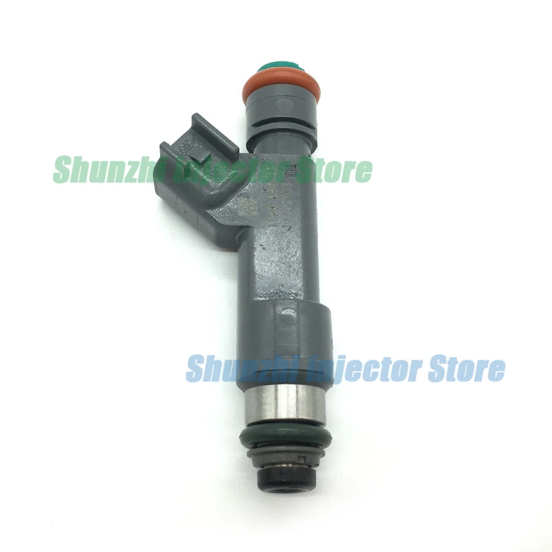 Fuel Injector Nozzle For Chevrolet 12613163 Hot sale High Quality and Low 126 131 63 |
