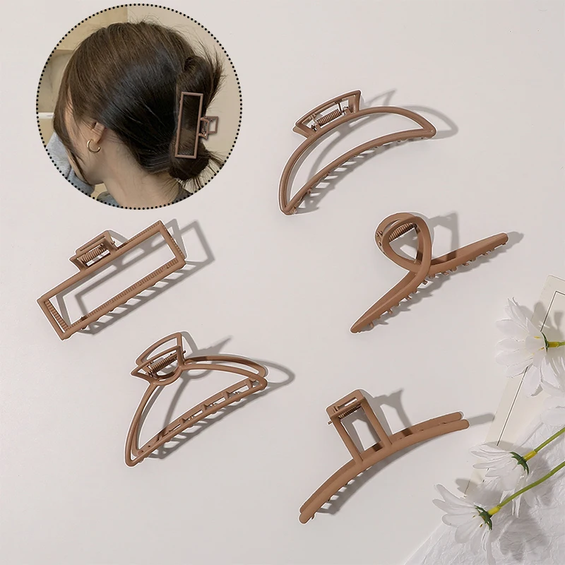 

Women's Bath Hair Clips Geometric New Design Metal Hair Claw Clips Fashion Barrettes Ponytail Clip Girls Hair Accessories
