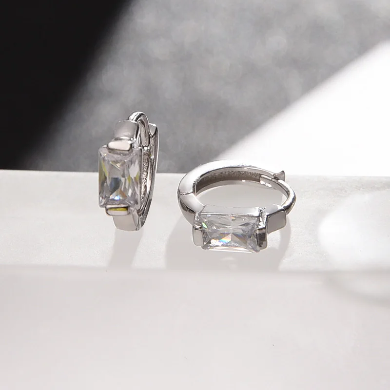 Женские простые квадратные серьги гвоздики MAIKALE золотистые/серебристый цвет ААА