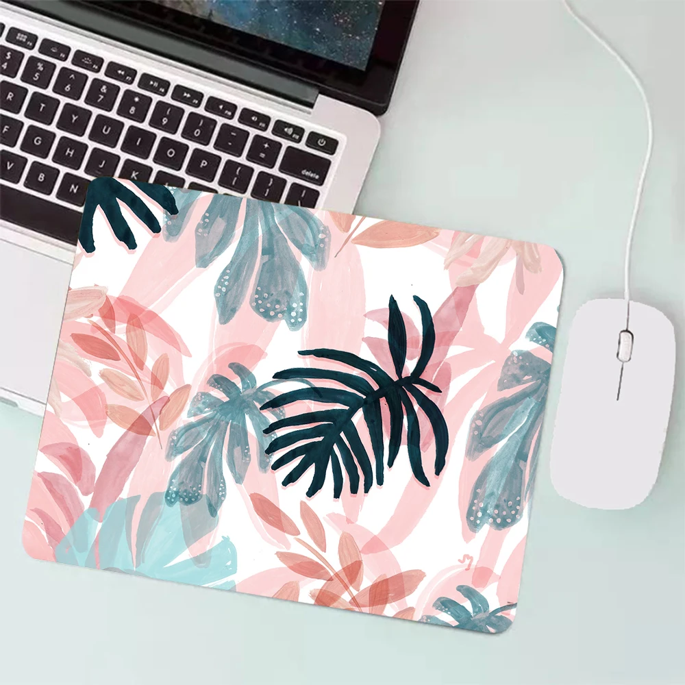 

Summer Banana Palm Leaves Small Gaming Mouse Pad PC Gamer Keyboard Mousepad Computer Mouse Mat Laptop Anime Mause pad Desk Mat