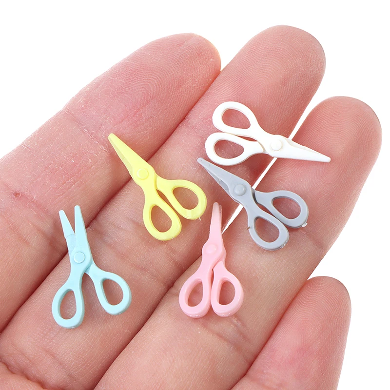 

Миниатюрные миниатюрные игрушечные ножницы, 1 шт., аксессуары для кукольного домика, миниатюрное украшение для кукольного домика