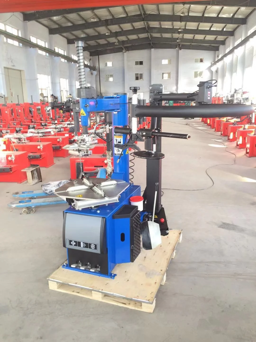 Заводской шиномонтажный станок для продажи дешевые шинообменники инструменты