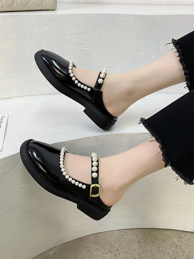 

Shoes Slippers Women Summer Low Slides String Bead Pantofle Loafers Fashion Cover Toe 2021 Luxury Rome Rubber Scandals PU Mary J