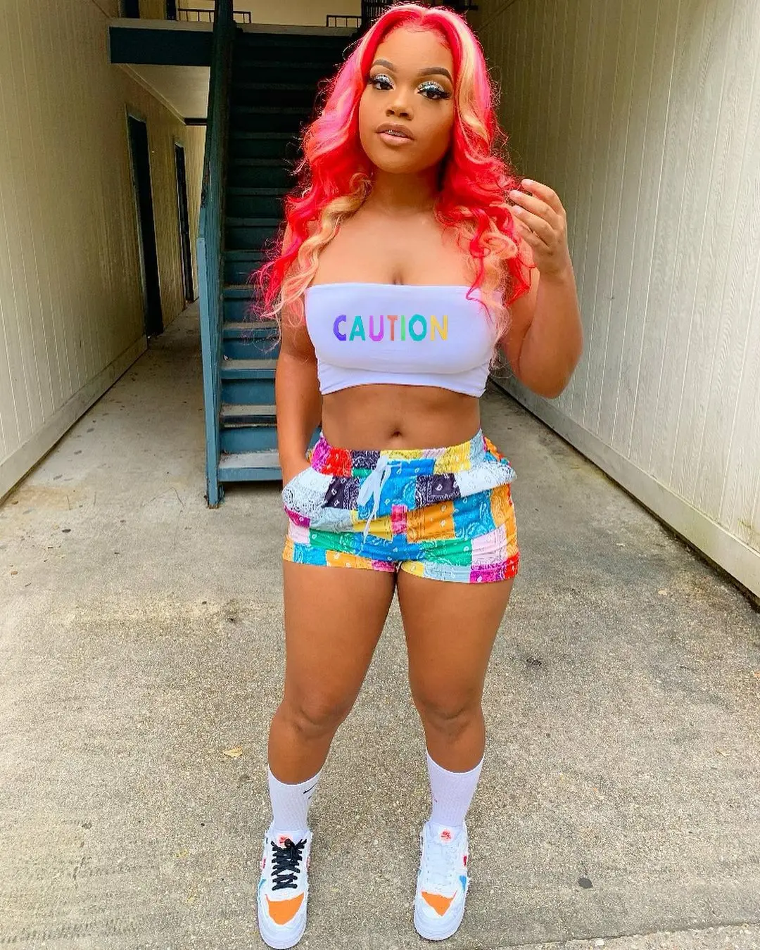 

Sexy Colorblock Bandana Shorts Crop Top Two Piece Outfits for Women Birthday Clubwear Street Style Sweatsuits