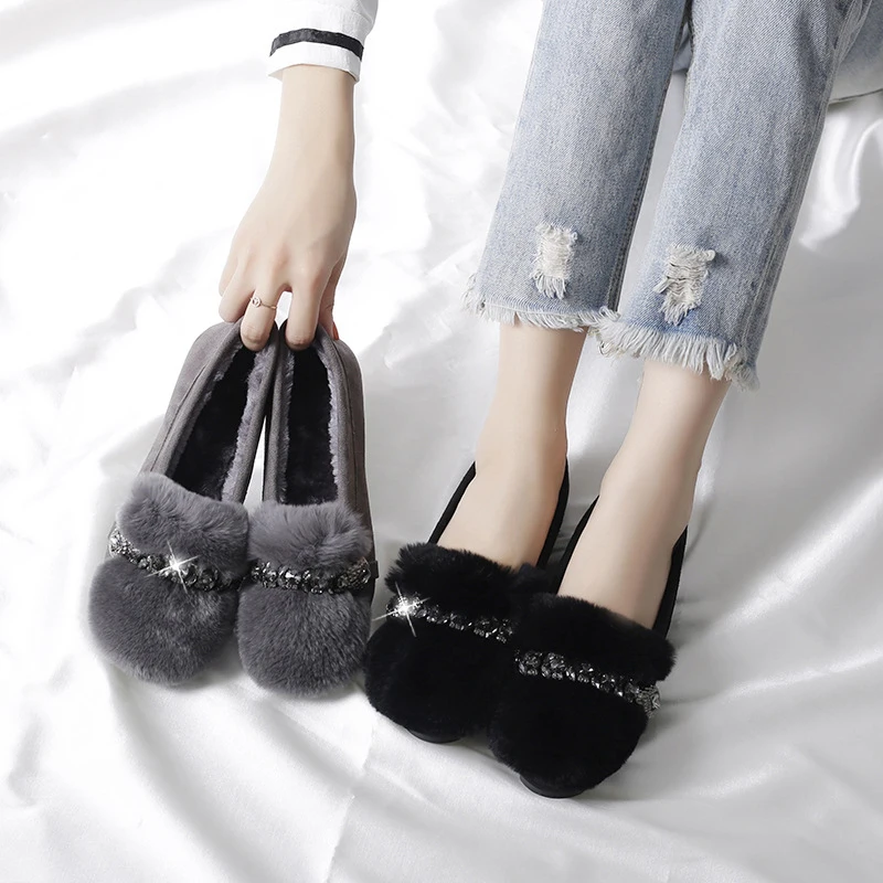 

Plus Size 41 Plush Scoop Shoes Crystal Decoration Round Toe Slip On Loafers Flats Anti-skid Lazy Moccasins Rabbit Hair Fur Shoes