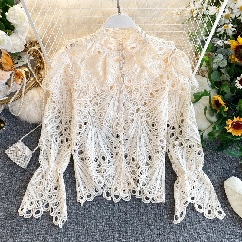 Women's French Vintage Lace Shirt Spring Autumn Hollow Ruffled Flare Sleeve Stand Collar Tops Single-breasted ML637 | Женская одежда