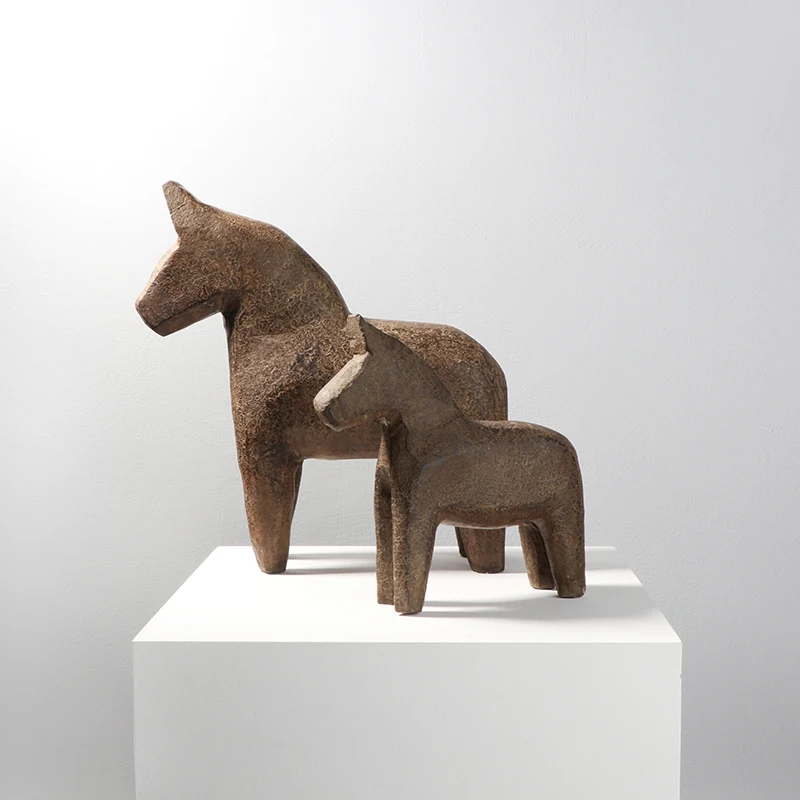 

Natural stone carved animal horse ornaments and household soft decorations