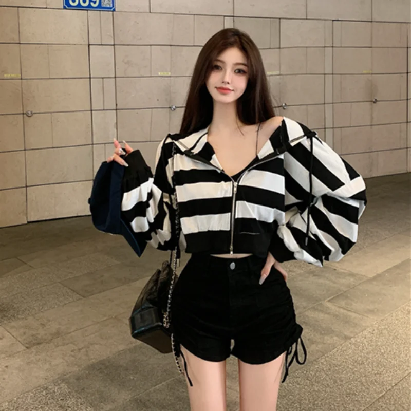 

Fashion Korean Striped Sweatshirts Long Sleeve Loose Slim Short Wild Cardigan Jacket Tops 2021 Fall New Women's Clothing