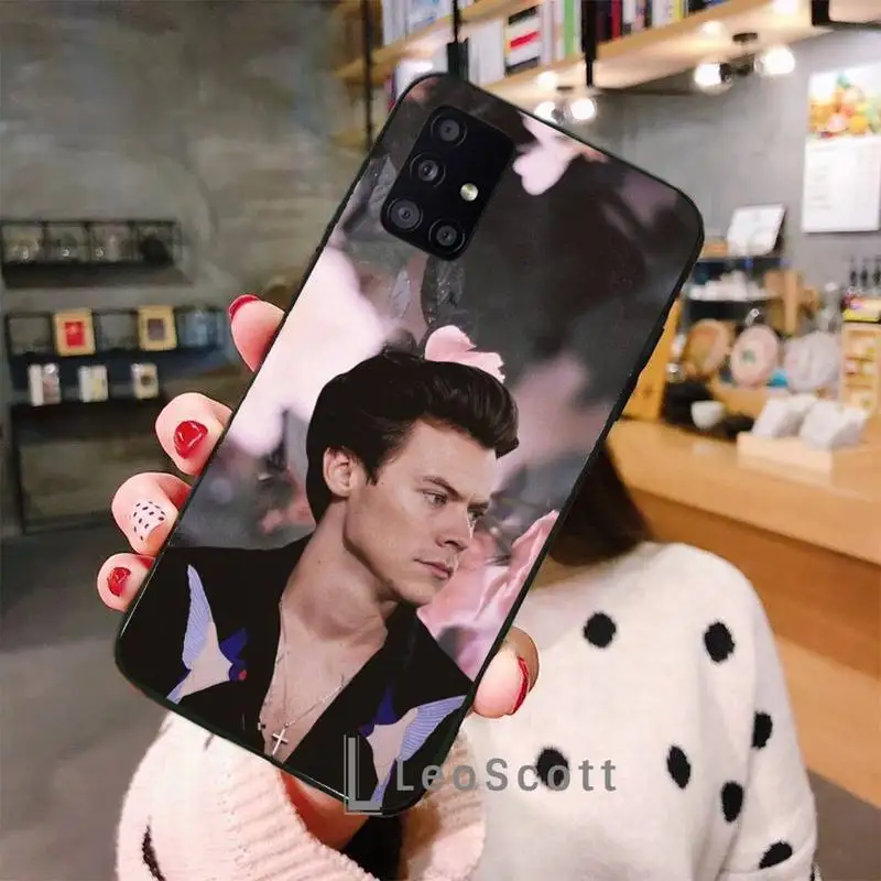 

One Direction Harry Styles Pink Flowers Phone Case For Samsung galaxy S 7 8 9 10 20 edge A 6 10 20 30 50 51 70 note 10 plus