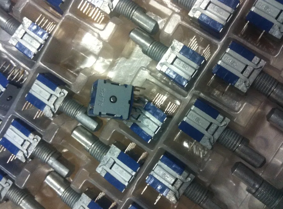 Оригинальный ALPS Alps SRBM121300 2 позиции поворотного переключатель диапазонов сигнала