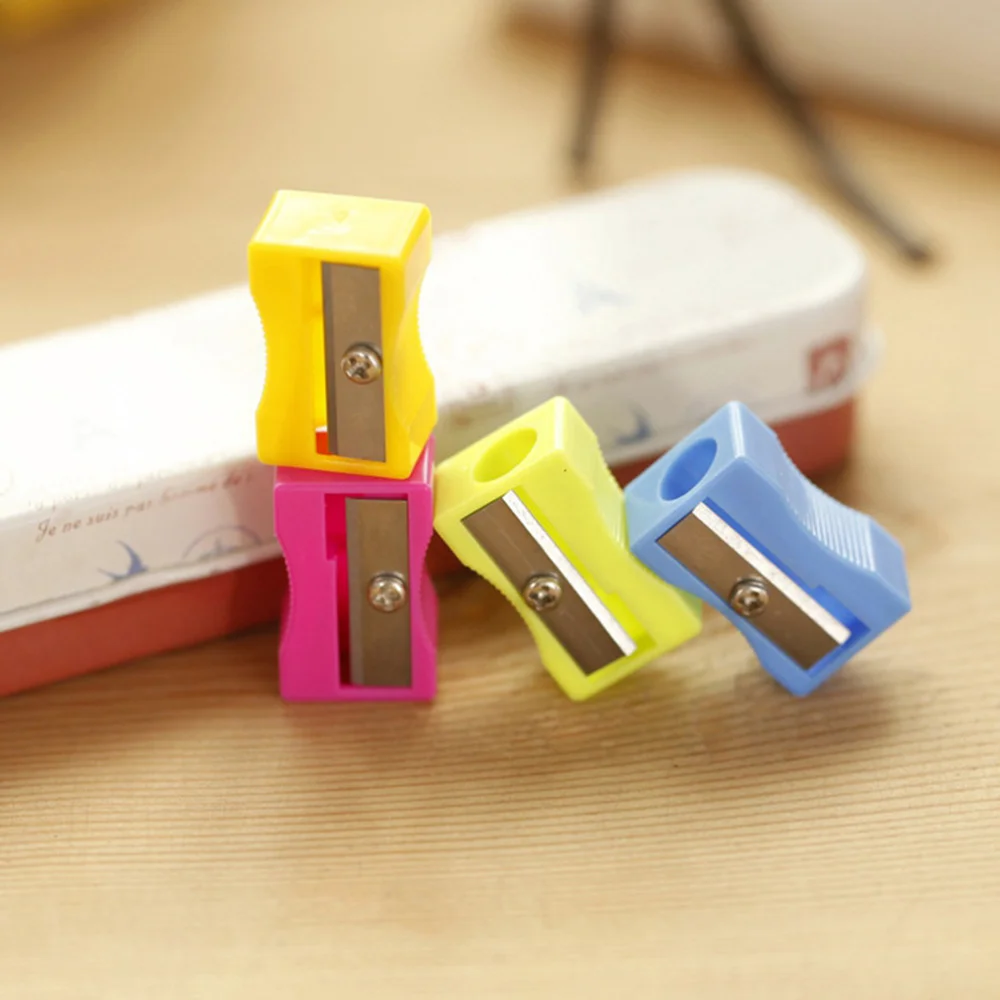 

24pcs Handheld Pencil Sharpener Mini Manual Pencil Sharpener (Mixed Colors)