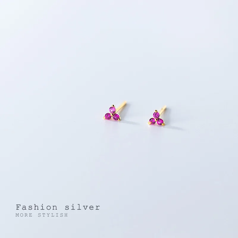 Женские серьги-гвоздики из серебра 925 пробы в виде треугольника | Украшения и