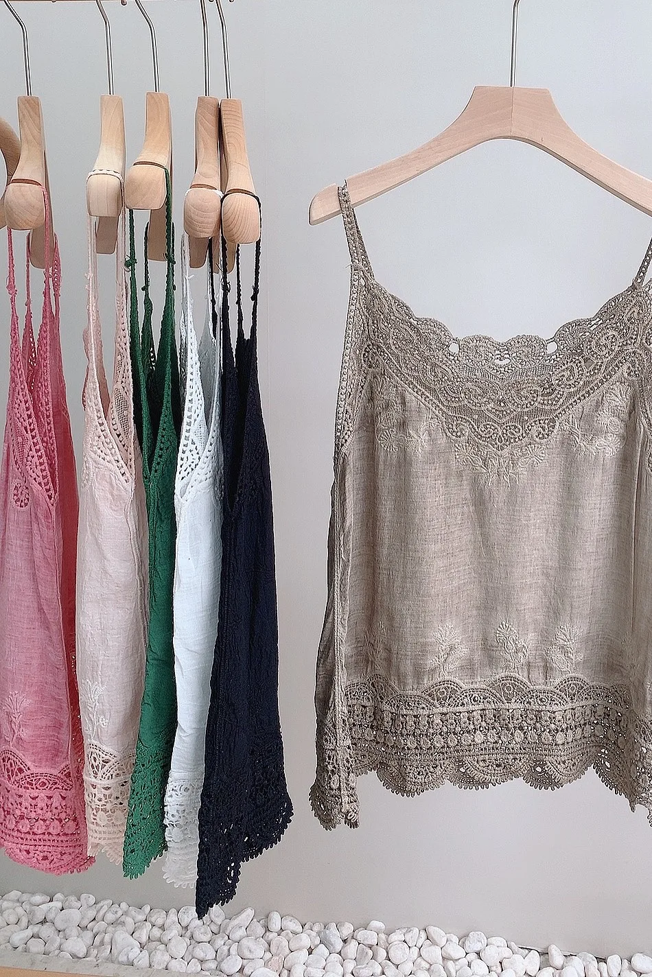 

Summer New Solid Hollow Camis Women Sleeveless Top casual wear camisole