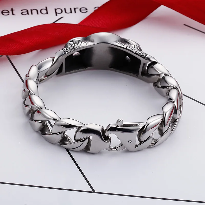 

Vintage Men's Charm Bracelet 15mm Dragon Claw Retro Compass Creative Outdoor Sliver Bracelet for 316L Stainless Steel Jewelry