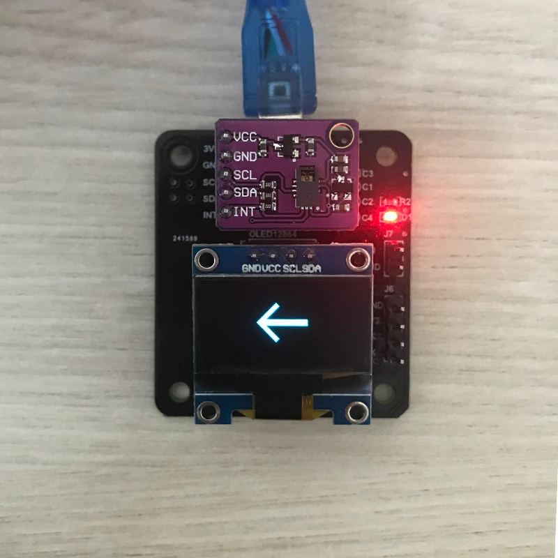 Встроенное распознавание жестов 9 USB датчик отклика или источник питания 5 В для