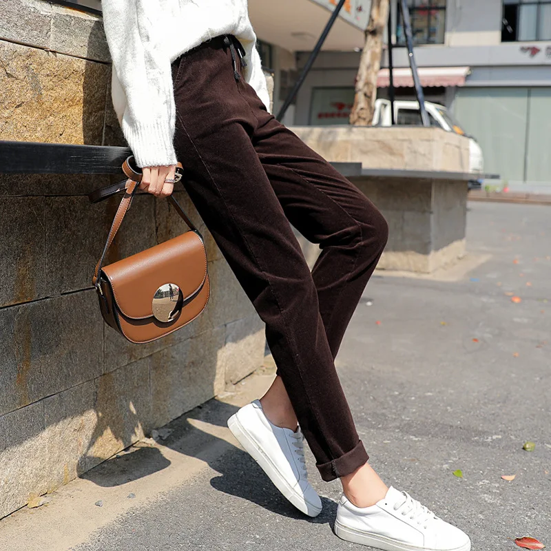 Вельветовые длинные брюки женские осенне-зимние однотонные брюки-карандаш с