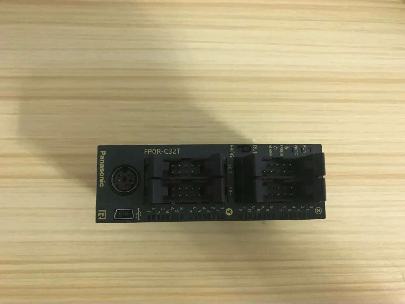 1 шт. используется Panasonic AFP0RC32T PLC модуль протестирован в хорошем
