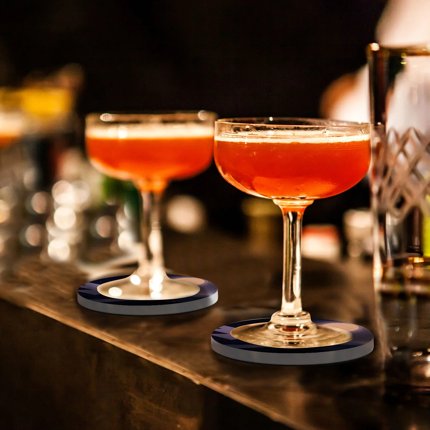 

Kitchen,Dining & Bar