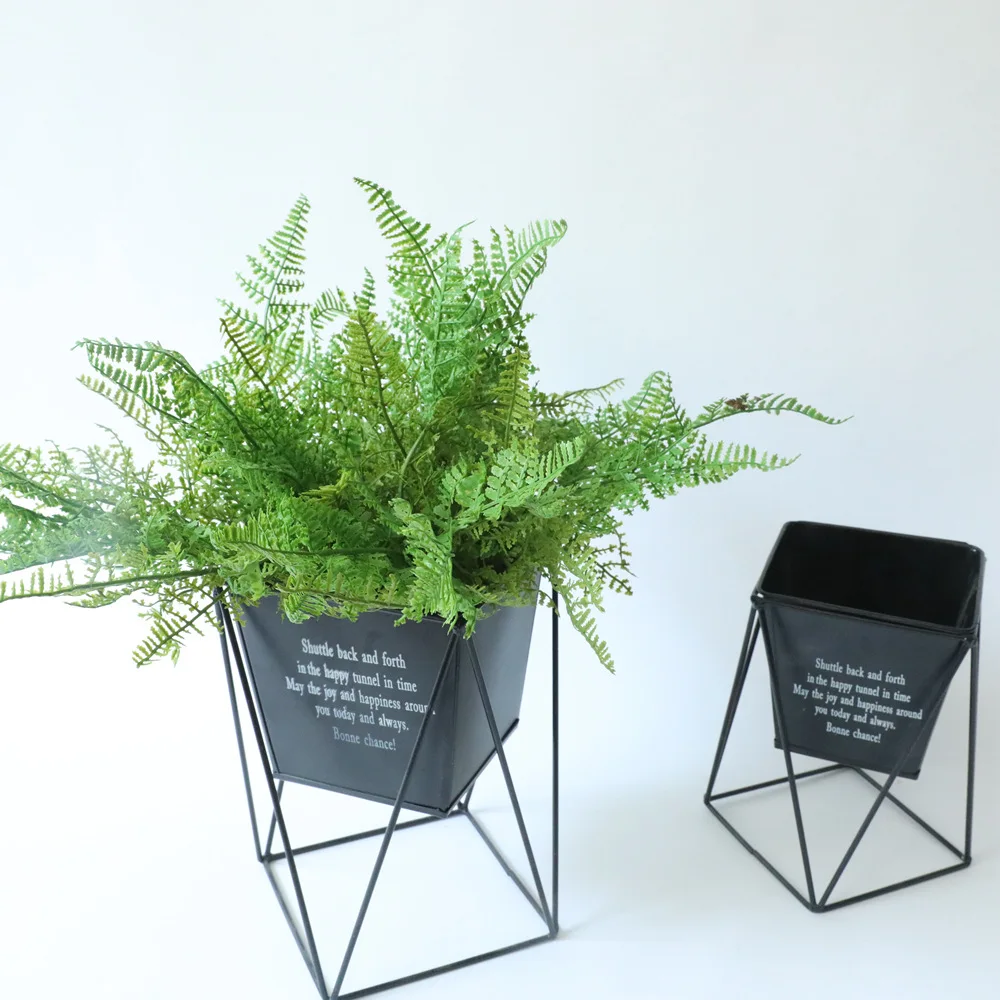 

Artificial Plants Eucalyptus Grass Plastic Ferns Green Leaves Fake Flower Plant Wedding Home Decoration Table Decors