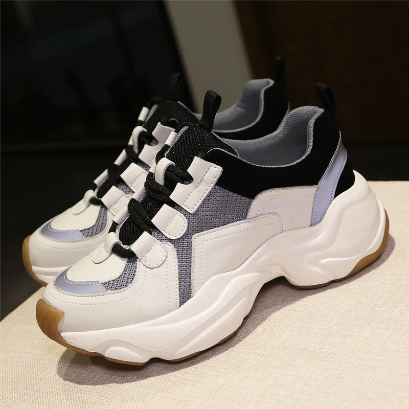 

Prova Perfetto 2021 Shallow Lace-Up Sneakers Women Fashion Mixed Color Leather Thick Bottom Shoes Round Toe Platform Sneakers