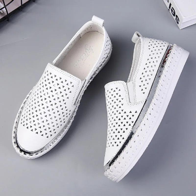 Туфли женские спортивные мягкая дышащая обувь повседневная кожаные маленькие