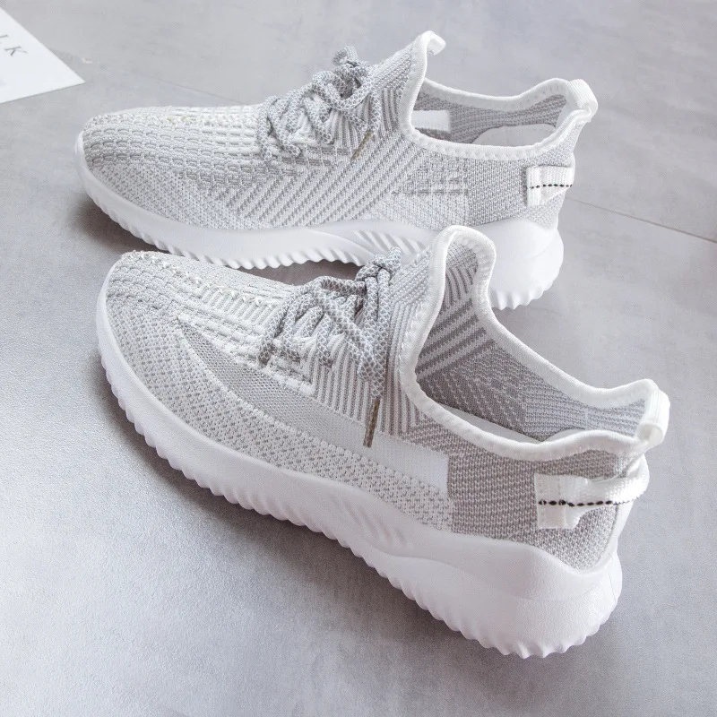 

Новинка весна-лето воздухопроницаемые летающие плетеные носки беговые кроссовки женские корейские спортивные туфли для отдыха женская об...
