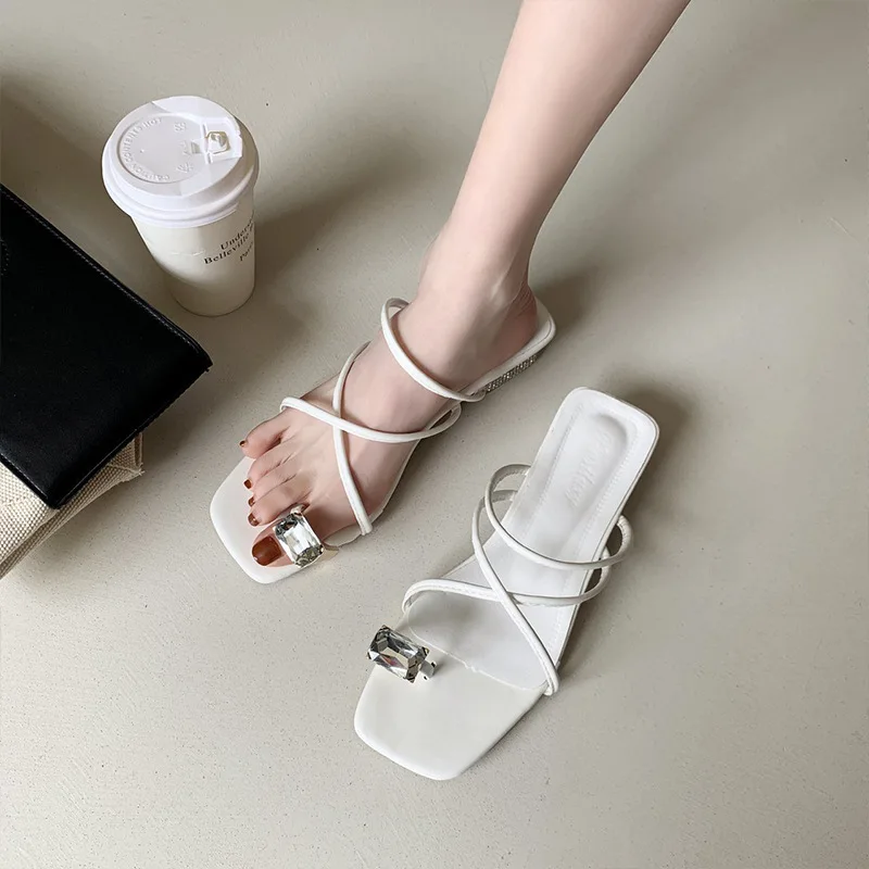 

Med Slippers Women Summer Square heel Luxury Slides Cross-Tied Sliders Shoes Rubber Flip Flops Pantofle Block Designer Hawaiian