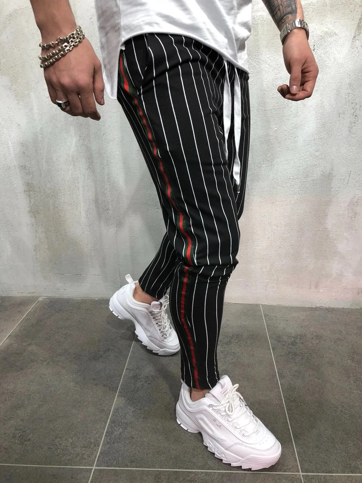 

Workout Jogging Pants Men Striped Sport Sweatpants Long Pants Mens Fitness Joggers Bodybuilding Crossfit Trousers Gyms Joggers