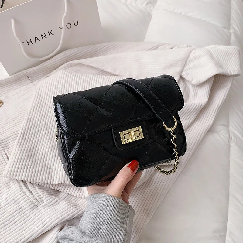 

Retro Handbag Luxury Shoulder Bag 2021 Niche Design New Fashion Chain Messenger Bag Mini Rhombus Portable Small Square Bag