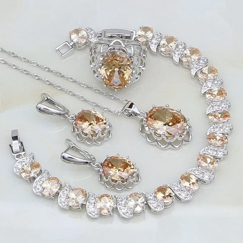 Женский ювелирный комплект из колье и серёг серебра 925 пробы | Украшения