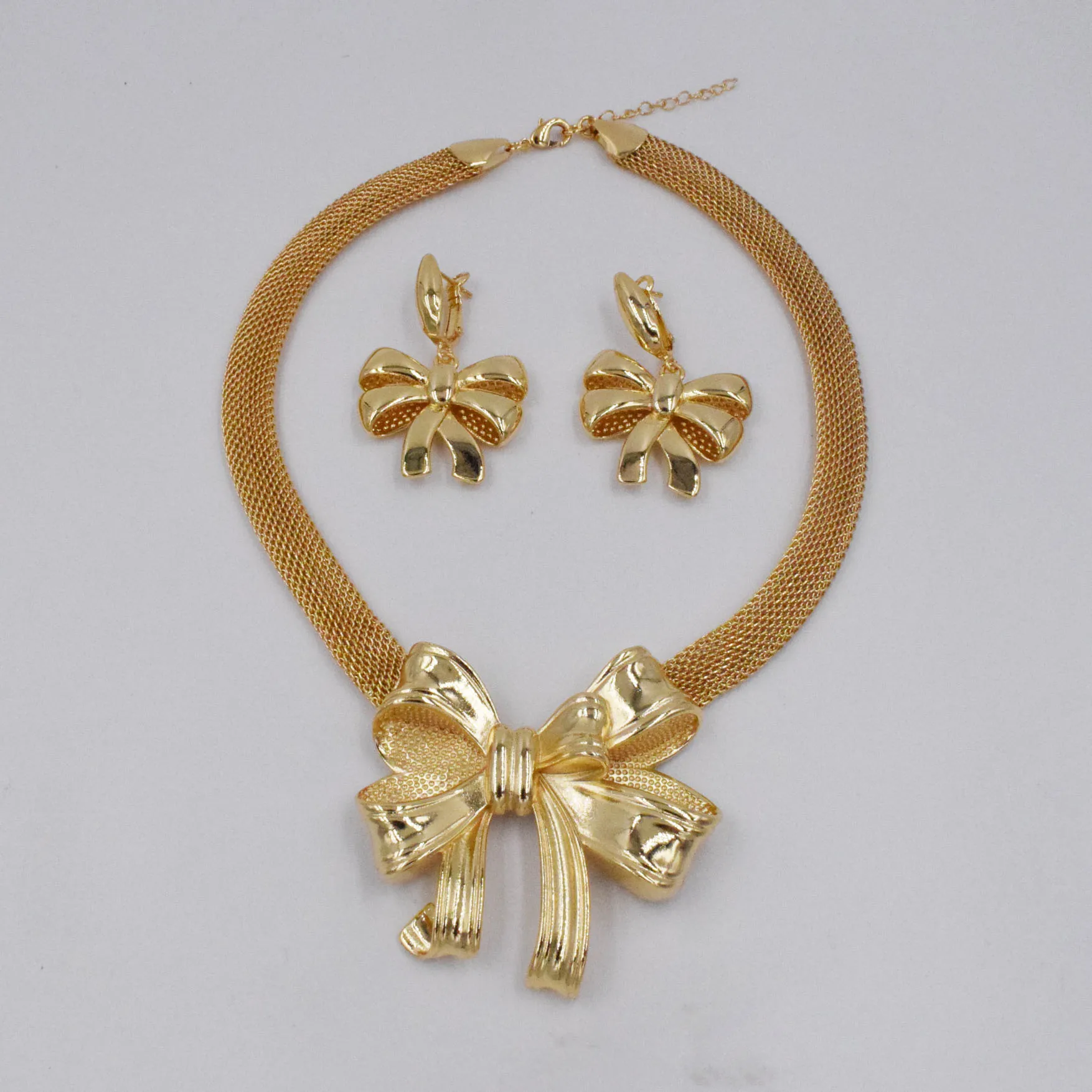 Высококачественные ювелирные изделия из драгоценных камней Ltaly 750 цвет золото