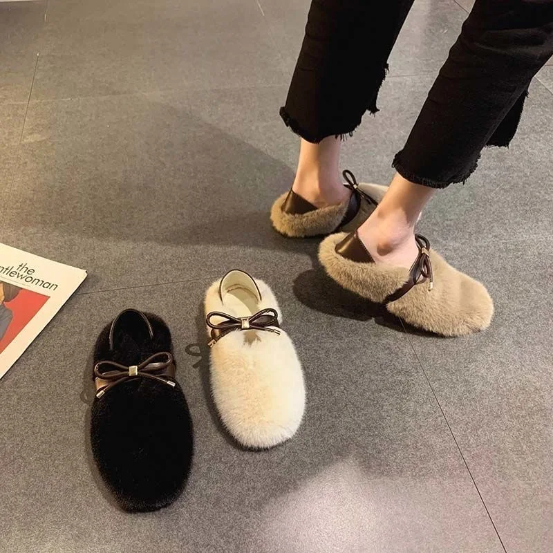 

Женские туфли-лодочки с красным бантом, на осень и зиму