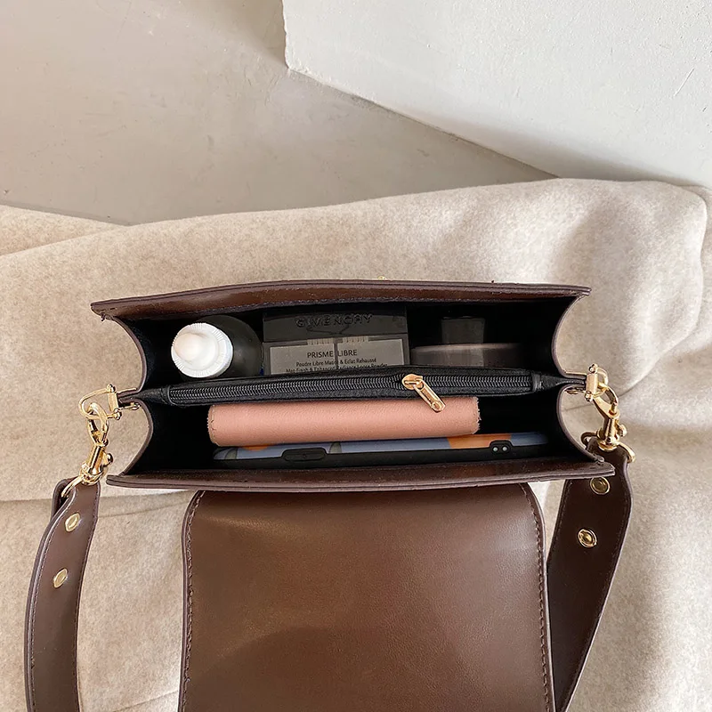 

Trend Lock Crocodile Square Bag for Women's Luxury PU Leather Shoulder Bag Portable Ladies Solid Color Handbag Daily Female Bags