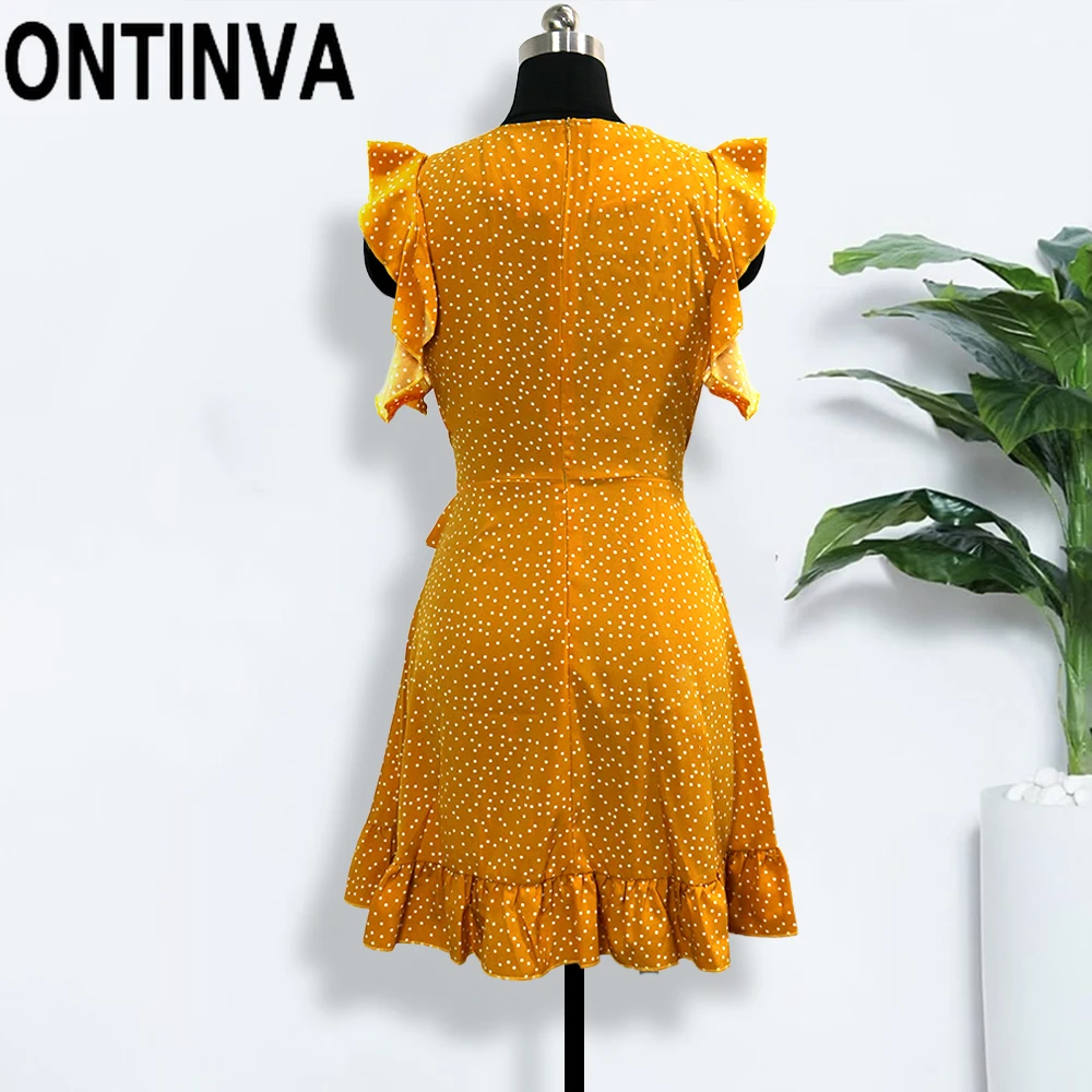 Женское летнее платье оранжевого цвета с v образным вырезом оборками рукавами и