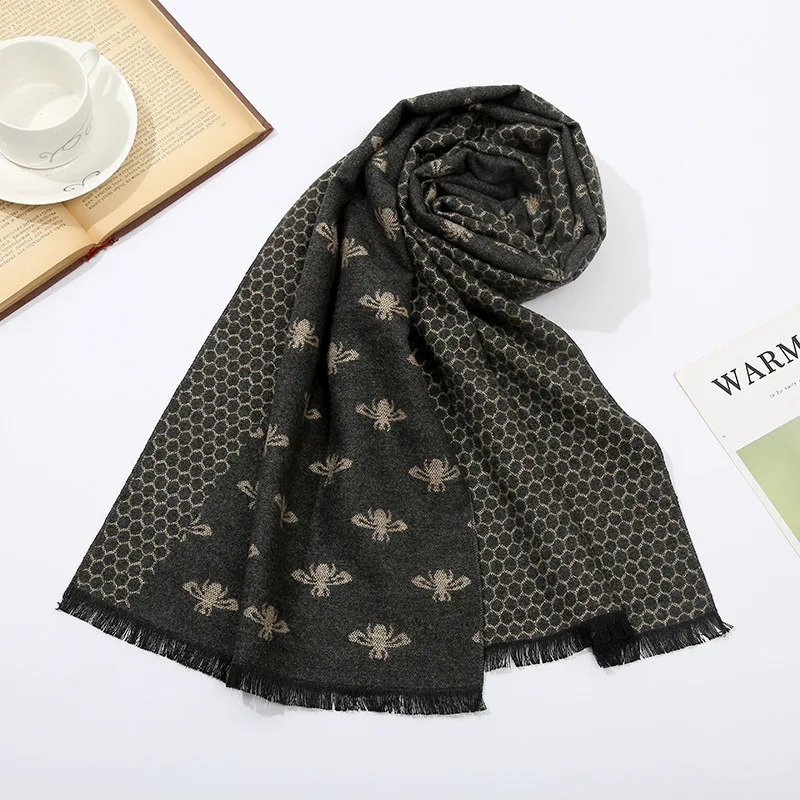 

Brand Designer Scarf Men Fashion Classic Winter Warm Cashmere Scarves Luxury Vintage Scarfs Wrap Shawl Bufanda De Los Hombres
